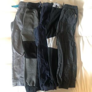 Lot of boys joggers 10-12.